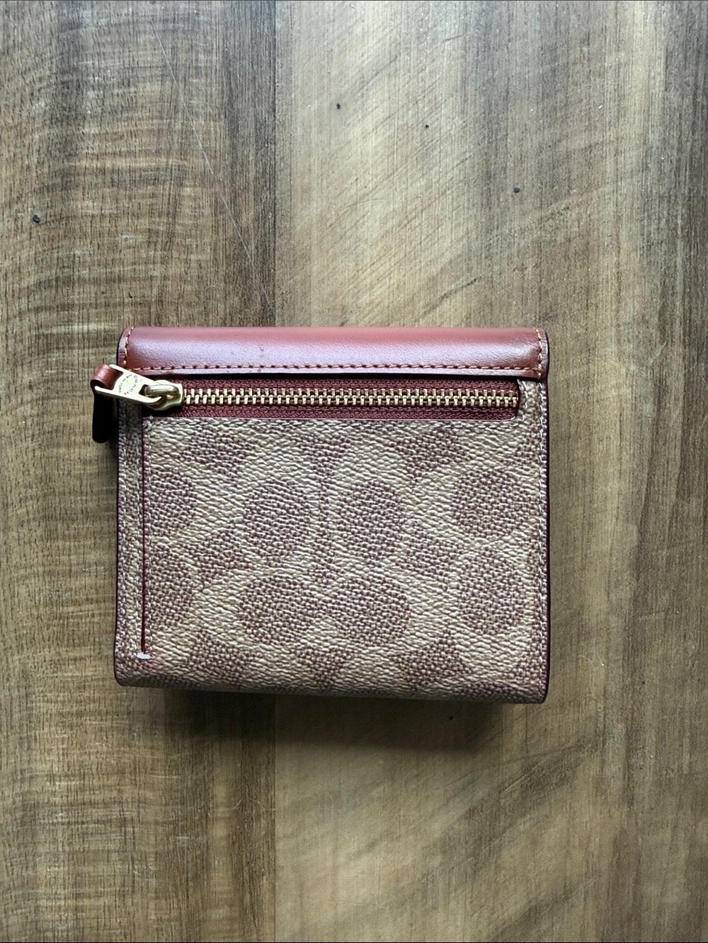 Coach Wyn Small Wallet in Colorblock Signature Canvas - Picture 11 of 12